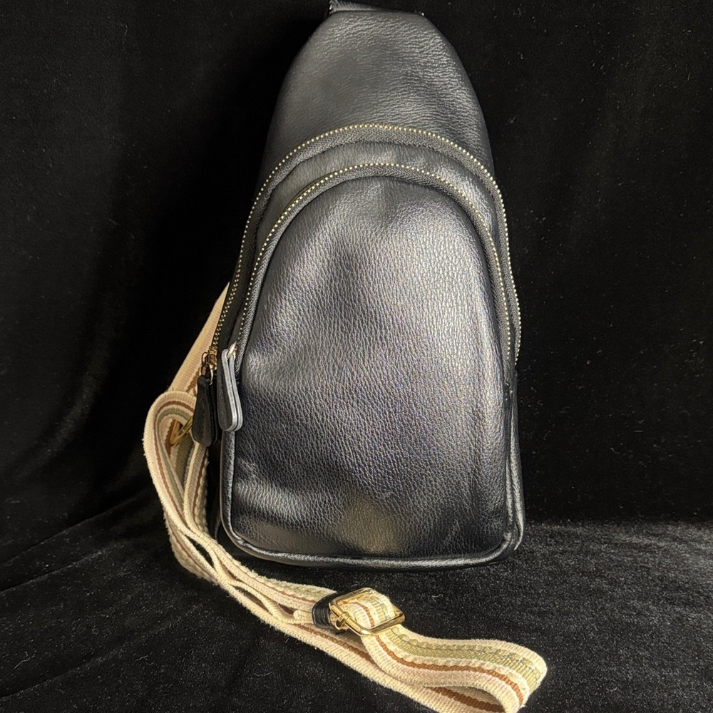 Elegant Faux Black Leather Crossbody Bag